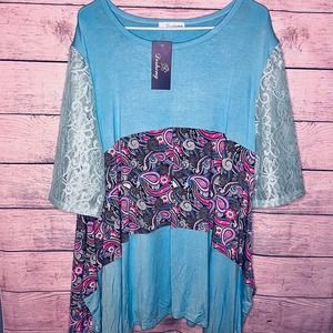 Women's Desheng Paisley print top NWT OS